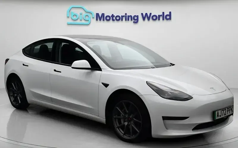 Used Tesla Model 3 Long Range AWD 366 kW (498 HP) 2022 Sedan