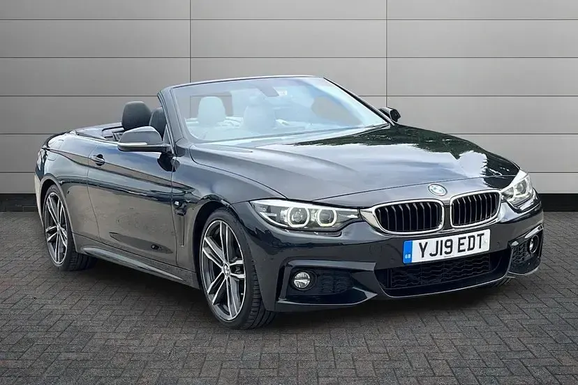 Used BMW 420 M Sport 184 HP (135 kW) 2019 Black sapphire metallic paint Cabriolet