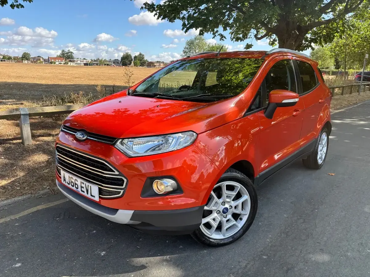 Used Ford Ecosport Titanium 123 HP (90 kW) 2017 Red SUV