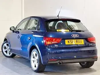 Used Audi A1 Sport 95 HP (69 kW) 2015 Blue Hatchback
