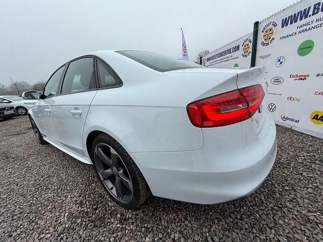 Used Audi A4 Black Edition 177 HP (130 kW) 2014 White Sedan