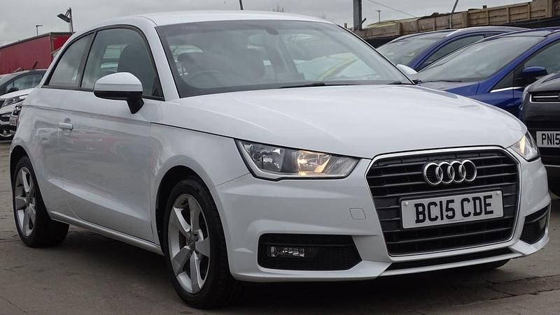 Usado Audi A1 Sport 116 CV (85 kW) 2015 Blanco Utilitario