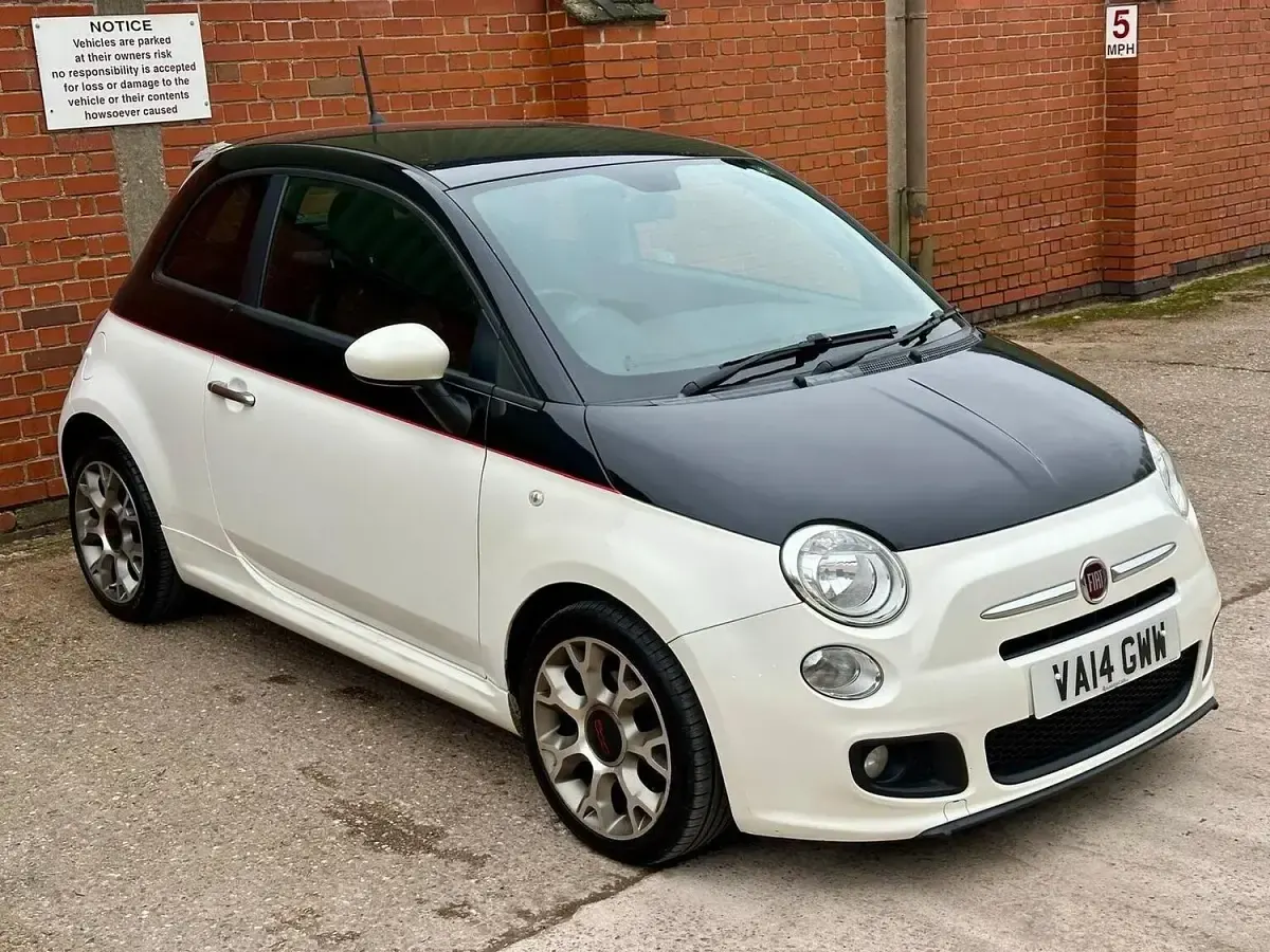 Used Fiat 500 S 105 HP (77 kW) 2014 White Hatchback