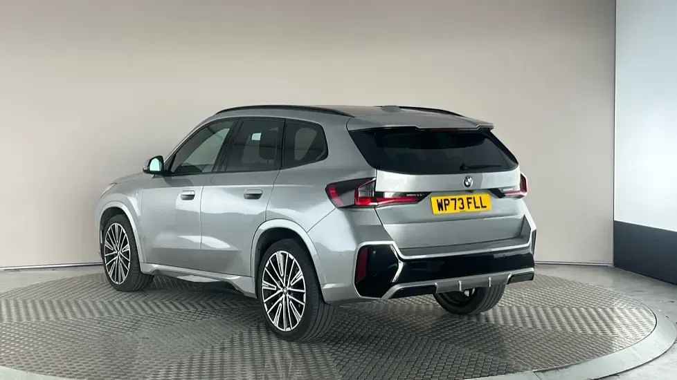 Usado BMW X1 M Sport 168 CV (123 kW) 2023 Plateado SUV