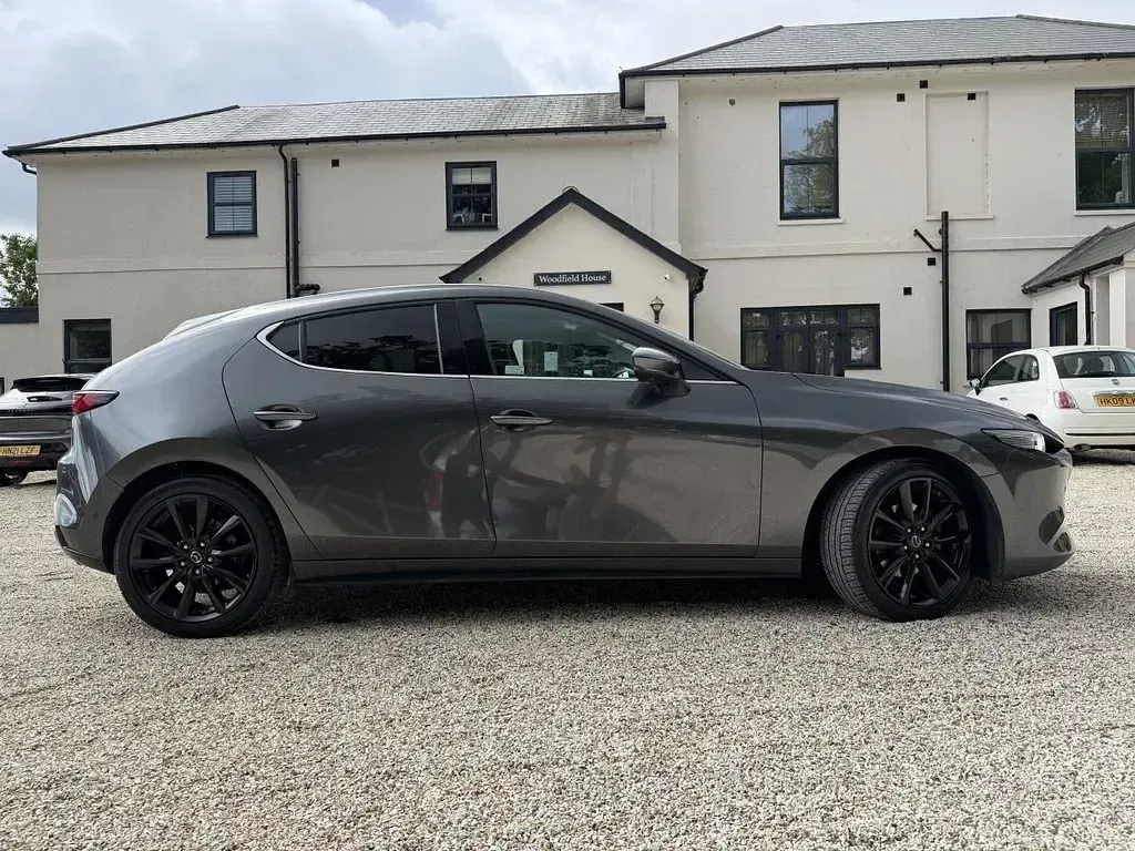Used Mazda 3 Inclusive 180 HP (132 kW) 2019 Grey Hatchback