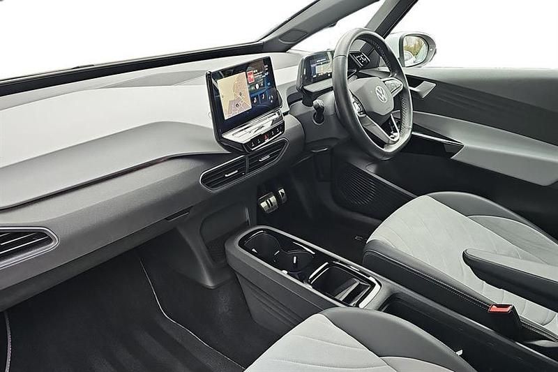 Used VW ID.3 Pro Performance 150 kW (204 HP) 2023 White Hatchback