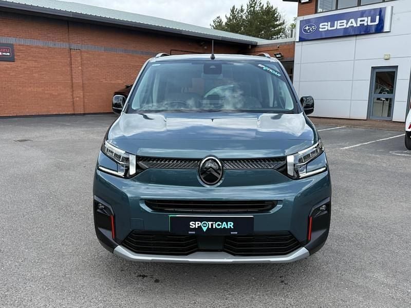 Używany Citroën e-Berlingo 98 kW (134 KM) 2024 Niebieski Minivan