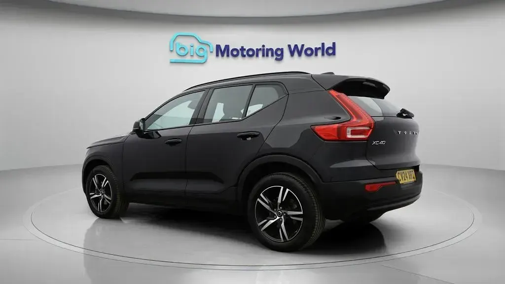 Used Volvo XC40 Plus 163 HP (119 kW) 2024 Black SUV