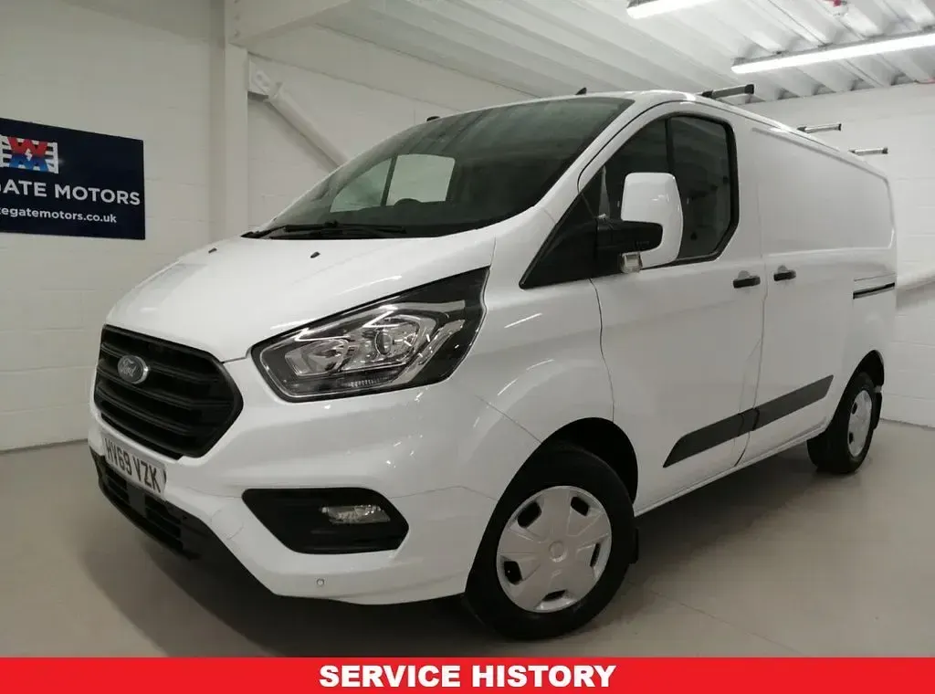 Used Ford Transit Custom Trend 130 HP (95 kW) 2019 White Van