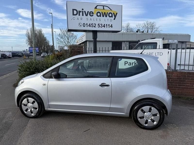 Used VW up! take up! 60 HP (44 kW) 2015 Silver Hatchback