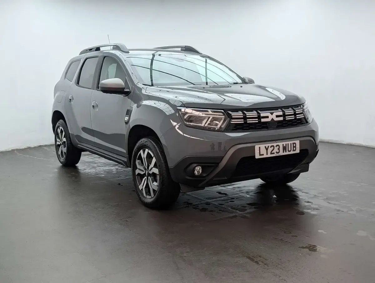 Used Dacia Duster Journey 90 HP (66 kW) 2023 Grey SUV