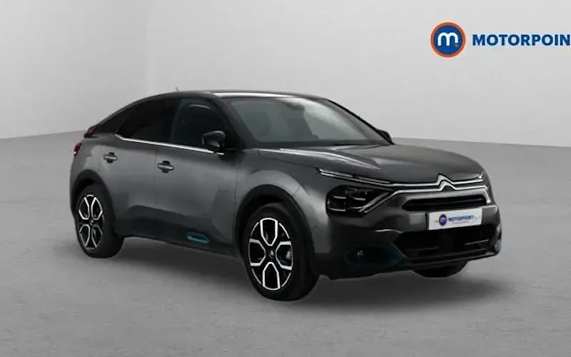 Usado Citroën e-C4 Shine 100 kW (136 HP) 2023 Citadino