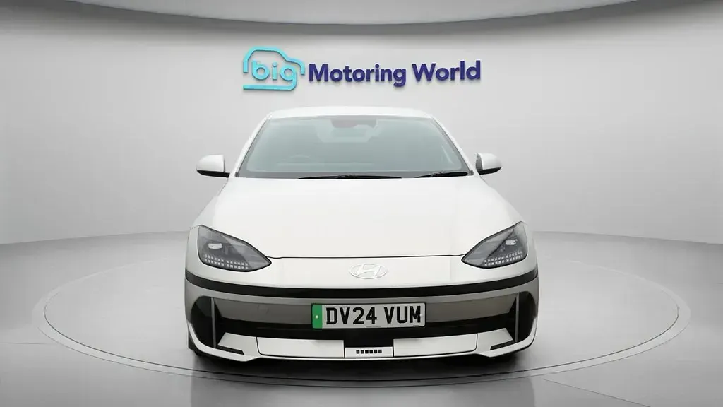 Used Hyundai Ioniq 6 Premium 239 kW (325 HP) 2024 Gold Sedan
