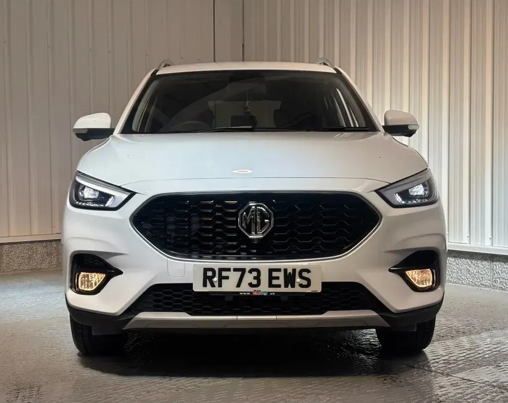Used MG ZS Exclusive 111 HP (81 kW) 2023 White SUV