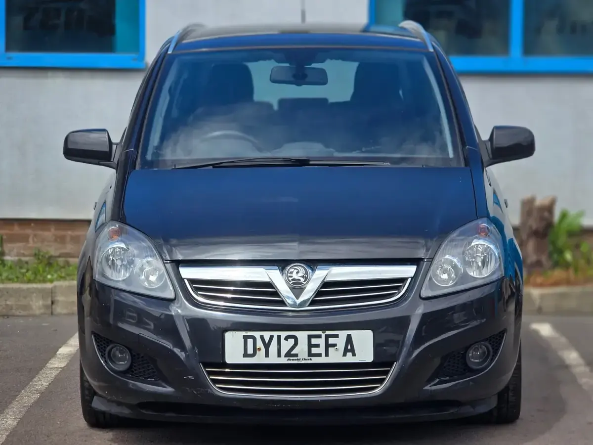 Used Vauxhall Zafira Design Edition 2012 Black MPV