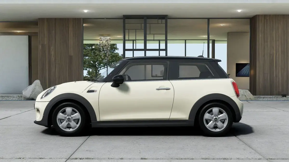 Used Mini Cooper Hatch 134 HP (98 kW) 2018 White Hatchback