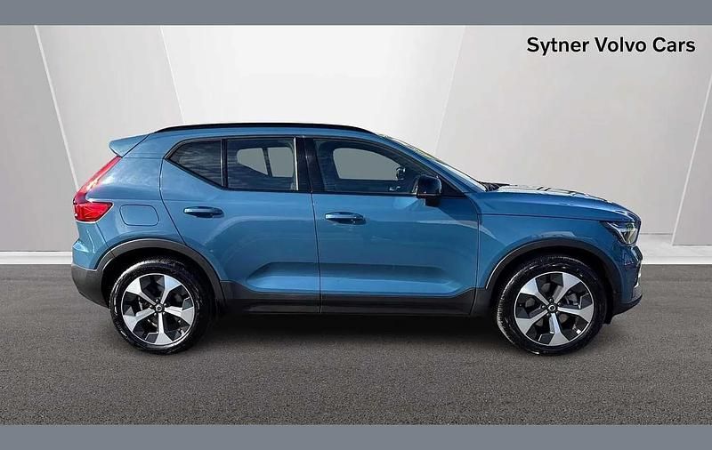 Used Volvo XC40 Plus 194 HP (142 kW) 2025 Blue SUV