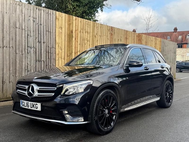 Used Mercedes GLC220 AMG Line Premium 170 HP (125 kW) 2016 Black Estate