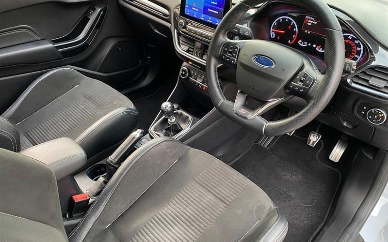 Used Ford Fiesta ST 200 HP (147 kW) 2019 Silver Hatchback