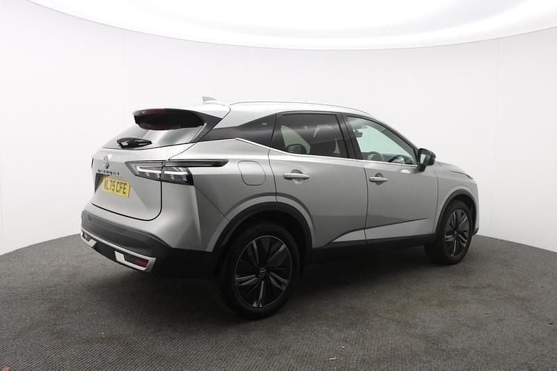 New Nissan Qashqai Tekna 140 HP (102 kW) 2025 Silver SUV