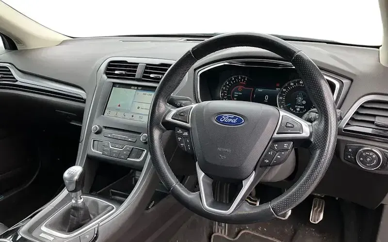 Used Ford Mondeo ST-Line X 179 HP (131 kW) 2017 Blue Hatchback