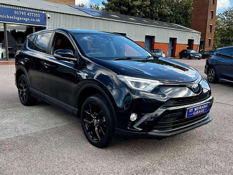 Used Toyota RAV4 Hybrid 197 HP (144 kW) 2018 Black SUV
