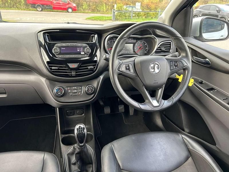 Used Vauxhall Viva 75 HP (55 kW) 2017 Silver Hatchback
