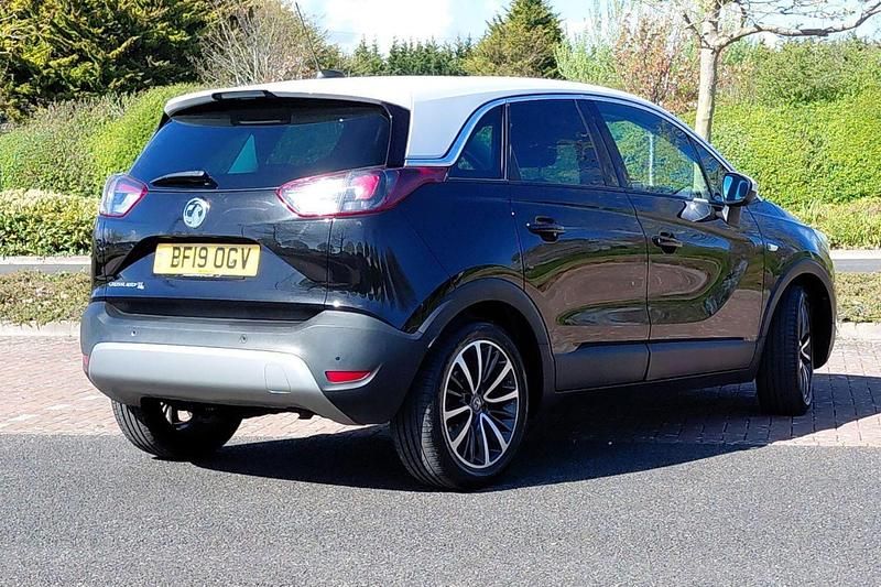 Used Vauxhall Crossland X Elite 82 HP (60 kW) 2019 Black SUV