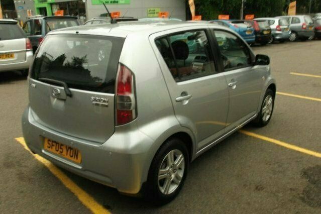 Used Daihatsu Sirion 85 HP (62 kW) 2005 Hatchback