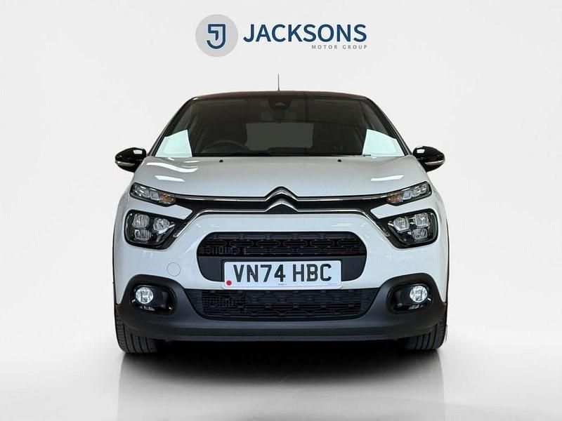 Used Citroën C3 PureTech 110 HP (80 kW) 2024 White Hatchback