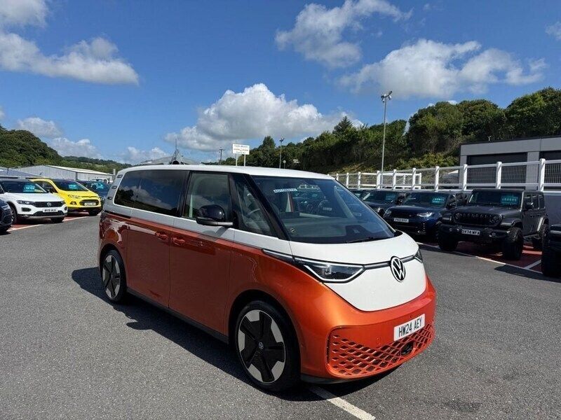 White Used 2024 VW ID. Buzz Pro Van | £42,750 (Good price) - Image 1/3