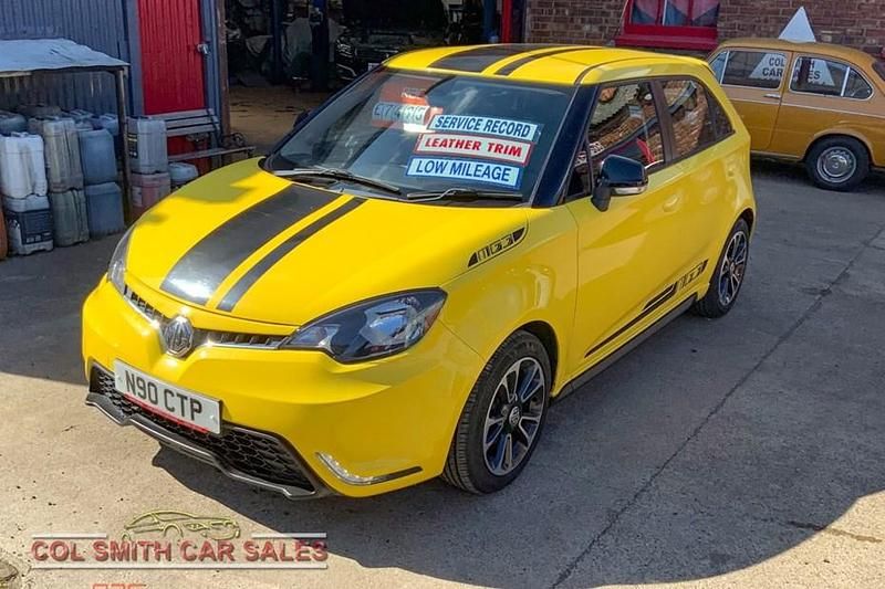 Used MG MG3 108 HP (79 kW) 2018 Yellow Hatchback
