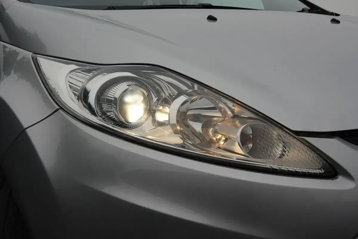 Used Ford Fiesta Zetec 2012 Silver Hatchback