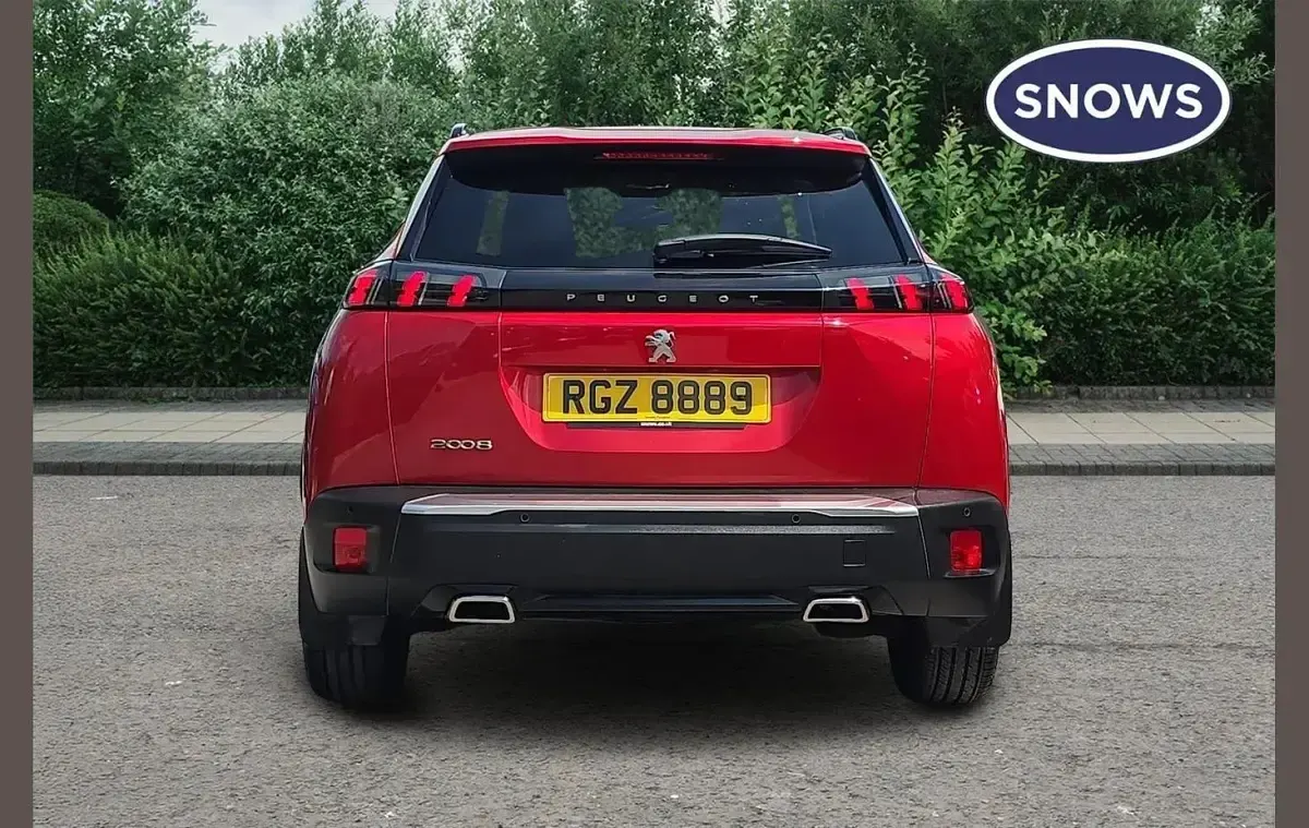 Used Peugeot 2008 Allure 131 HP (96 kW) 2020 Elixir red SUV