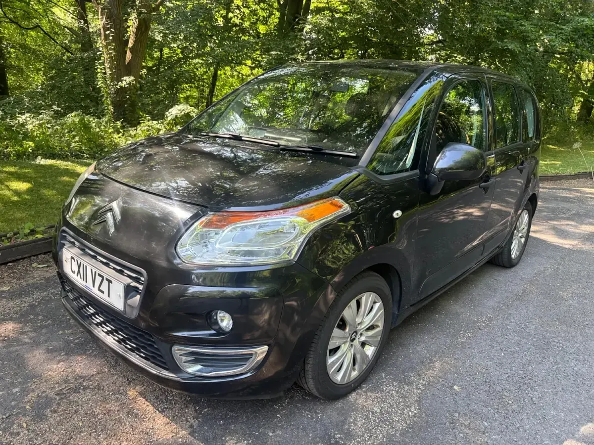 Used Citroën C3 Picasso VTR Sport 2011 Black MPV