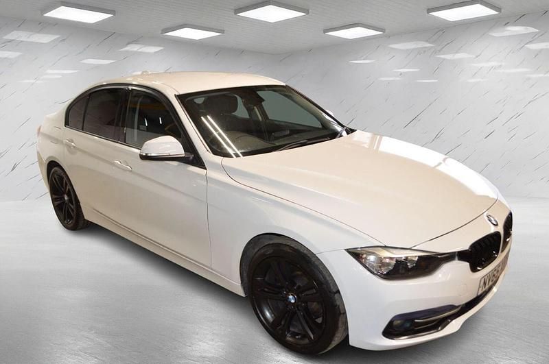 Used BMW 320 Sport Line 2016 White Sedan