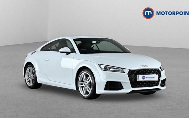 Usado Audi TT Sport 245 HP (180 kW) 2022 Coupé