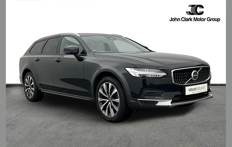Black Used 2021 Volvo V90 CC Estate | £28,795 (Fair price) - Image 1/4