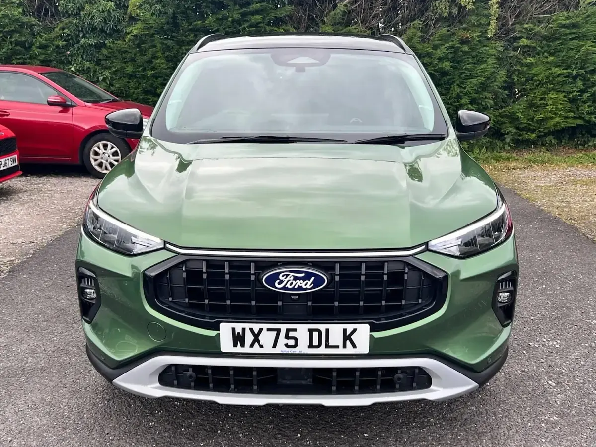 Used Ford Kuga Active 180 HP (132 kW) 2026 Green SUV