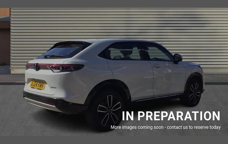 Used Honda HR-V Advance 128 HP (94 kW) 2024 White SUV