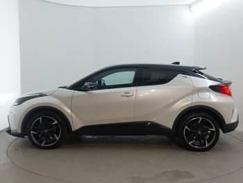 Second-hand Toyota C-HR Sport 122 CP (89 kW) 2023 Alb SUV