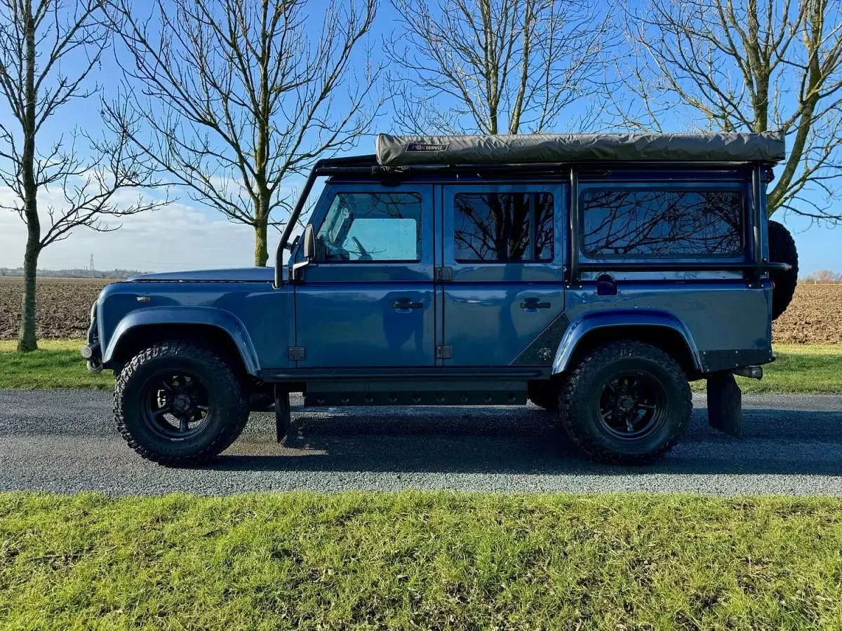 Used Land Rover Defender 195 HP (143 kW) 2007 Blue