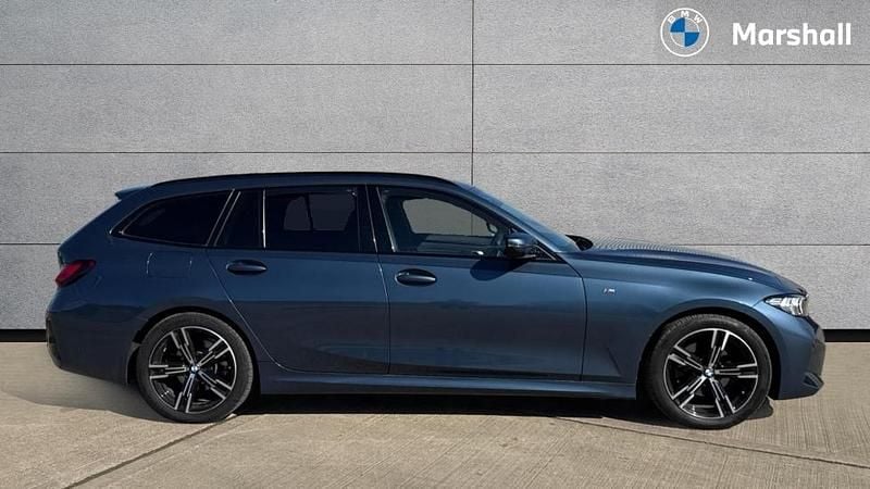 Used BMW 320 M Sport 184 HP (135 kW) 2025 Blue Estate