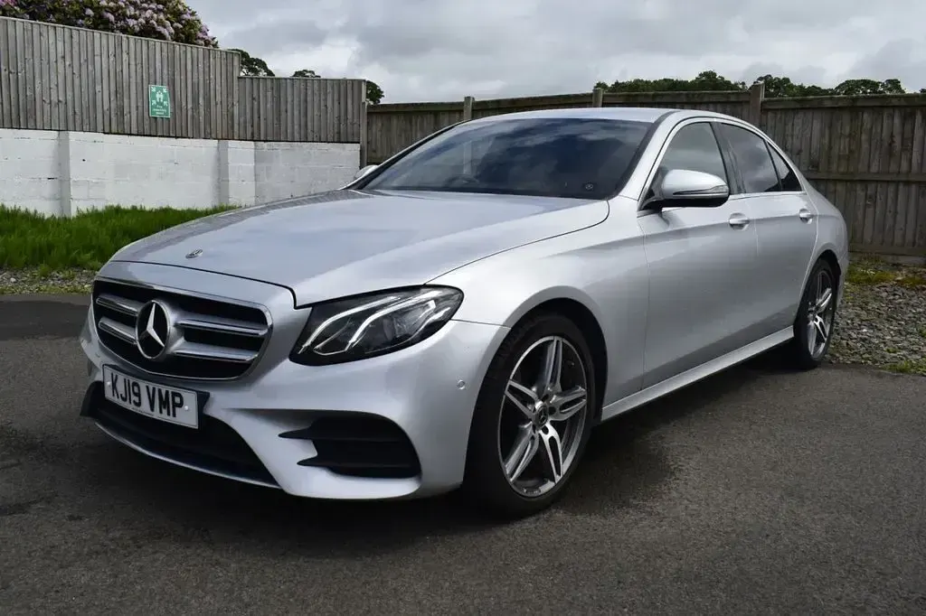 Used Mercedes E200 AMG line 184 HP (135 kW) 2019 Silver Sedan