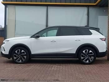 Used Vauxhall Grandland X Ultimate 136 HP (100 kW) 2025 White SUV