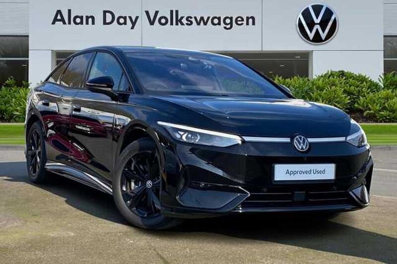 Black Used 2024 VW ID.7 Pro Sedan | £32,995 (A bit pricey) - Image 1/4
