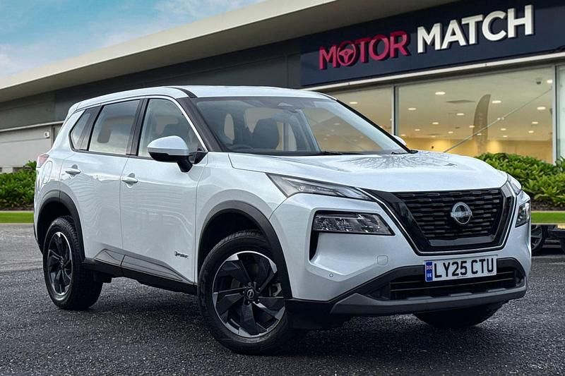 Used Nissan X-Trail Acenta Premium 2025 White SUV