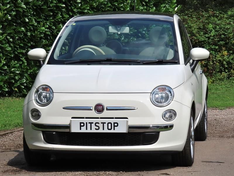 White Used 2014 Fiat 500 Lounge Hatchback | £5,800 (Fair price) - Image 1/3