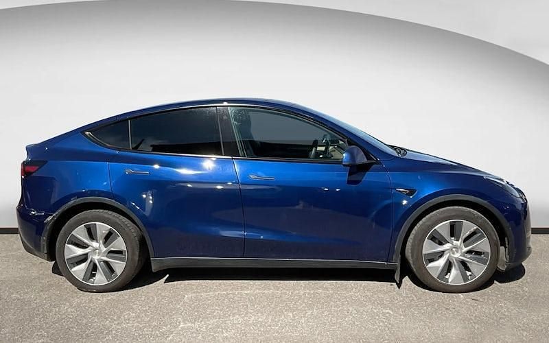 Usado Tesla Model Y Long Range AWD 286 kW (389 HP) 2025 SUV