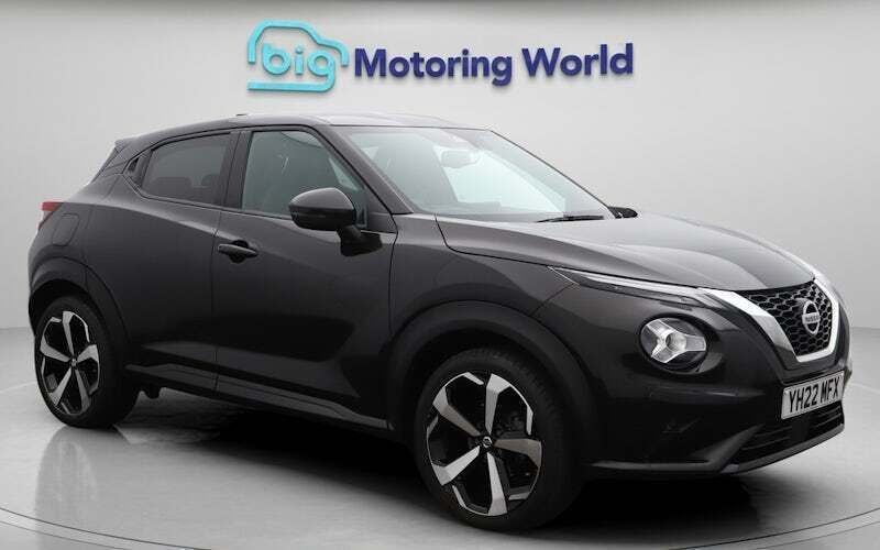 Black Used 2022 Nissan Juke S SUV | £14,200 (Fair price) - Image 1/4